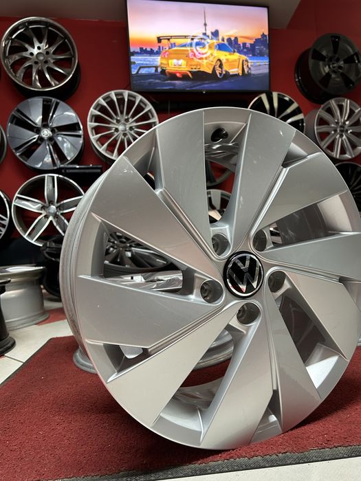 17 цола 5х112  VW Golf 5 6 7 8 Touaran Caddy Jetta