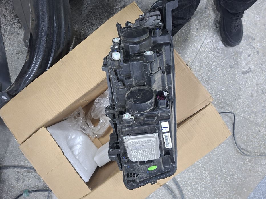 Фара передняя geely emgrand