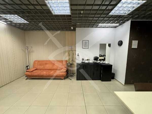 Дава се под наем Офис в Пловдив, Център - 87 кв.м за 63000 € - Снимка #3