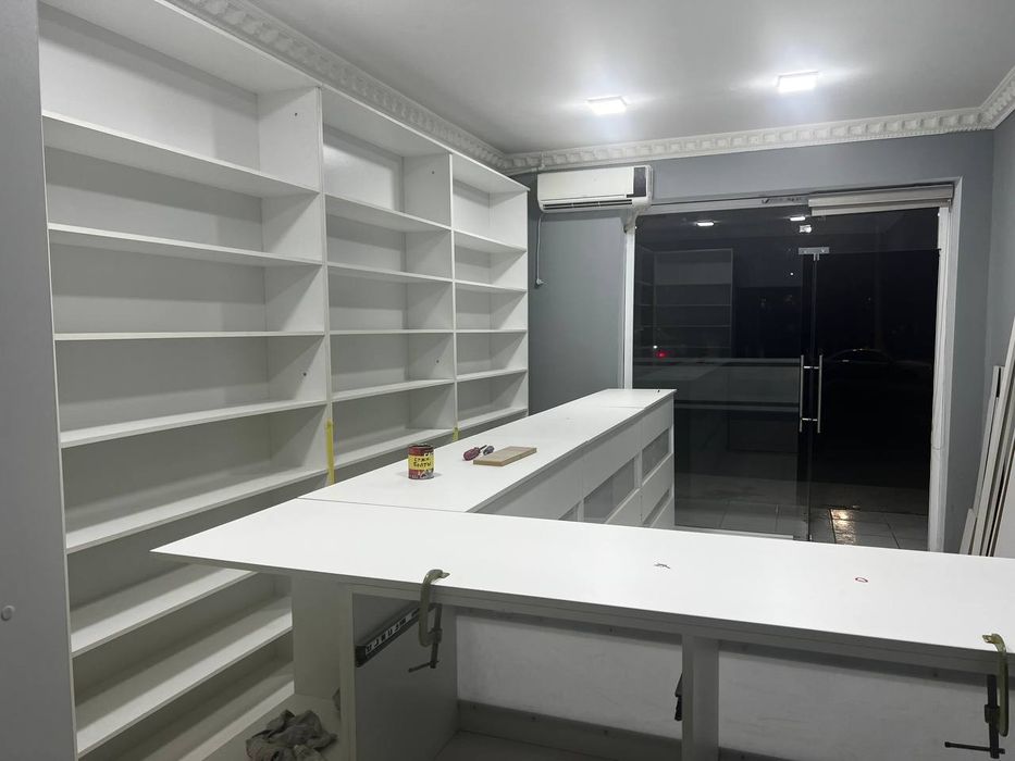 Мебель, для магазинов и аптеки