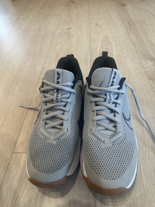 Маратонки Nike air