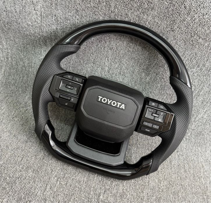 Продажа рулей анатомических на разные авто