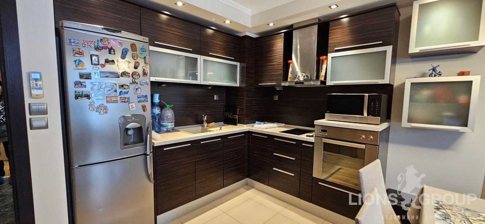 Дава се под наем Тристаен апартамент в Варна, Левски - 95 кв.м за 747.66 € - Снимка #3