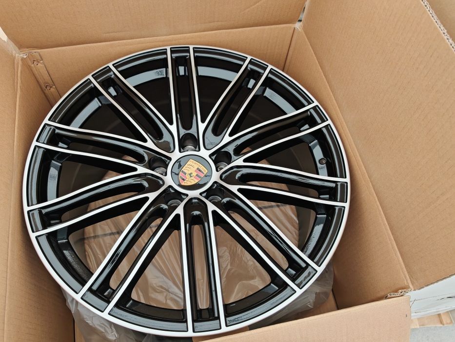 Vand jante de aliaj pentru PORSCHE pe  21  model  350