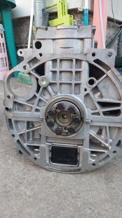 Оборудван блок за двигател на Хюндай Санта Фе 2014г