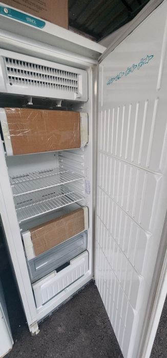 Морозильник в хорошом состояний