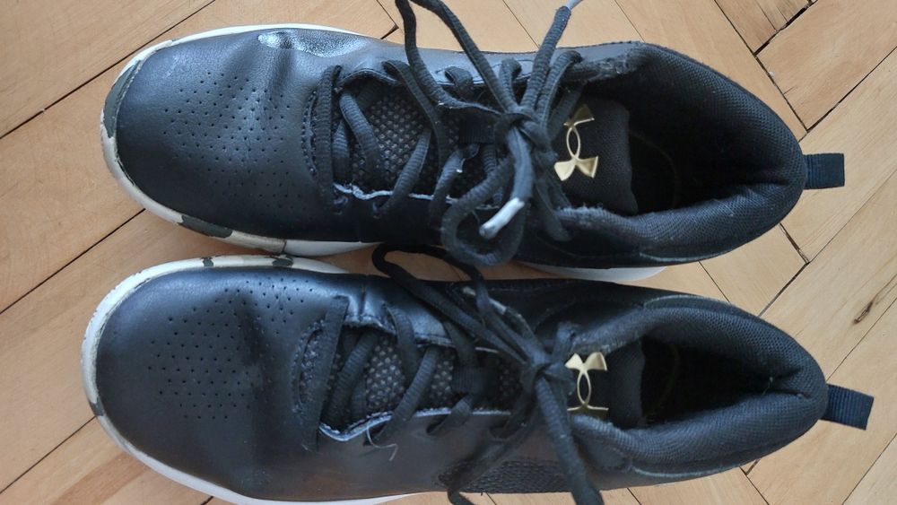 Маратонки Under Armour 39н