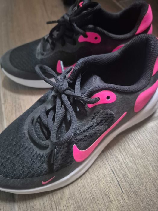 Детски маратонки Nike