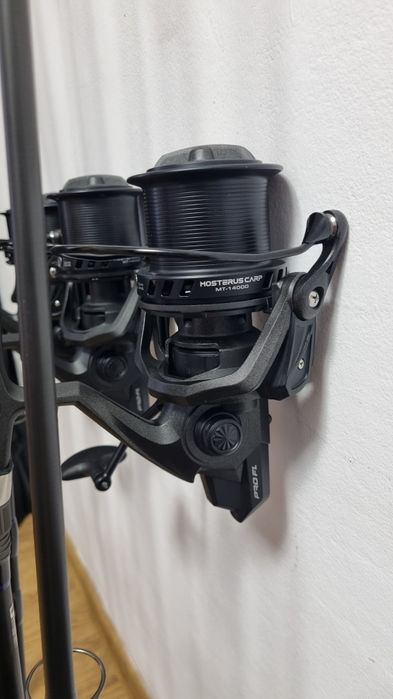 4 Lansete FL FLX10 Carp 3.90 3.75Lbs + 4 Mulinete PRO FL MT 14000