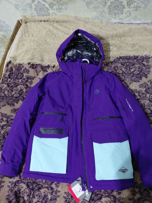 Продам зимнюю куртку