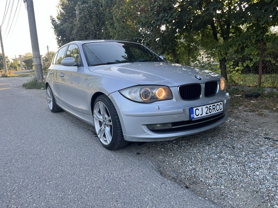 Vand BMW Seria 1 e87 2.0 diesel 177 cai automat lci facelift