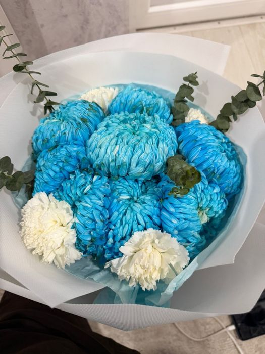 Цветы за 4000тг продам срочно