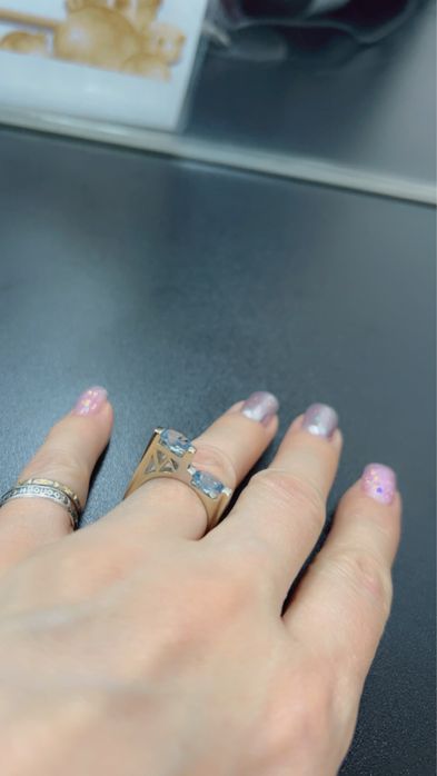 Кольцо белое золото 585