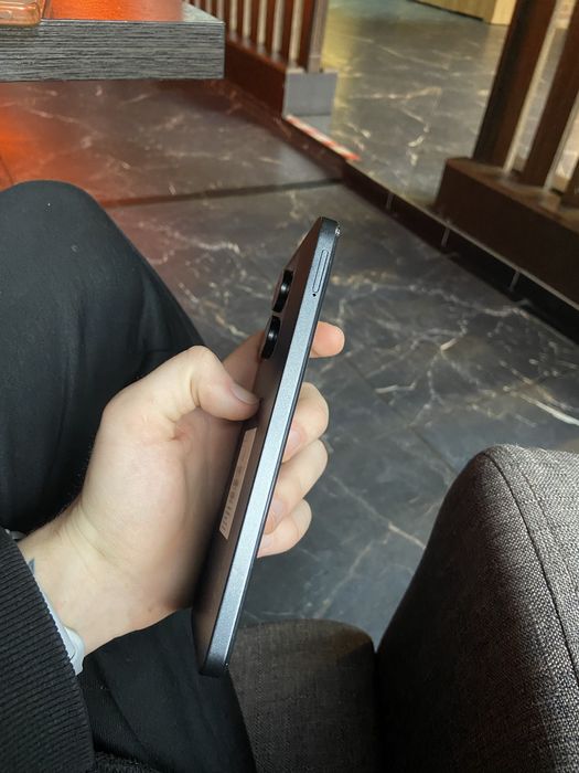 Продам Телефон Xiaomi Redmi 13C