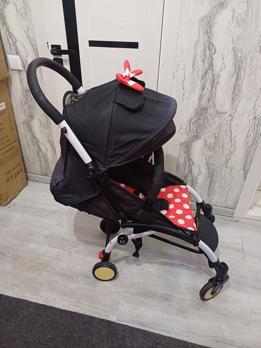 Продаётся детская коляска yoyo Babyzon