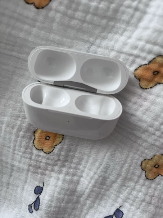 Apple Air Pods 4 кейс