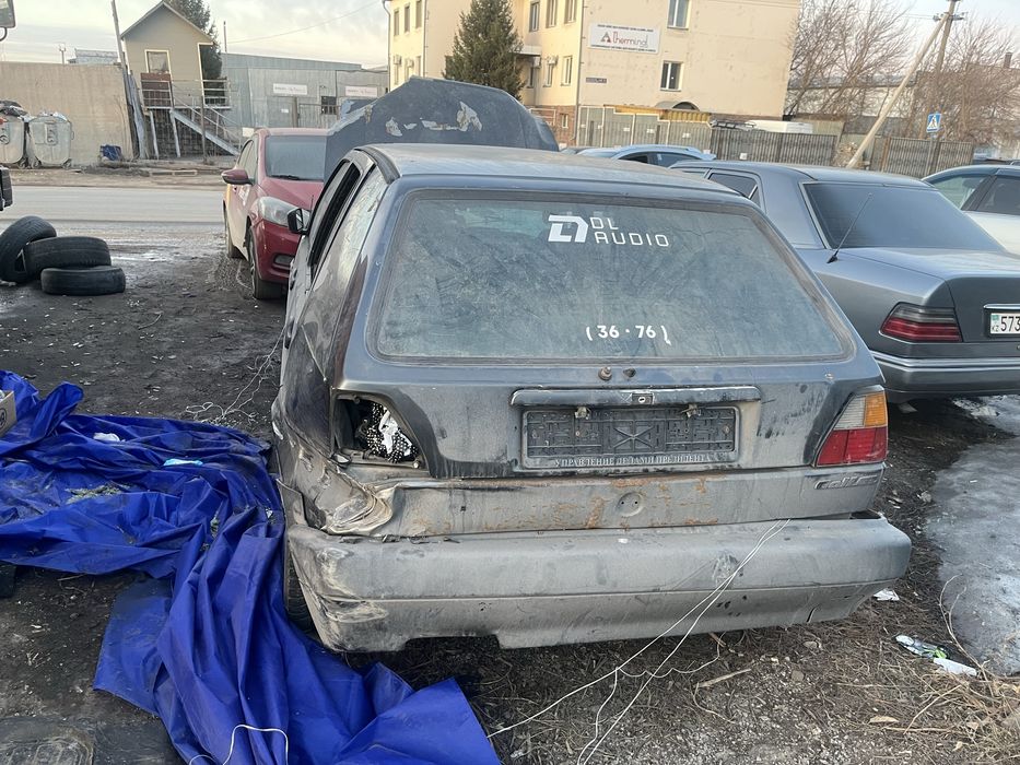 Продам гольф 2 на разбор