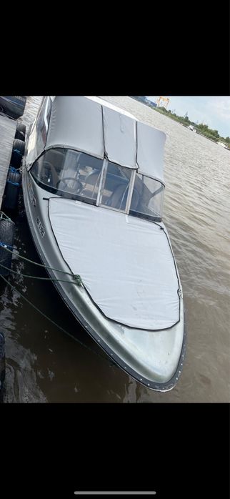 De vanzare corsar bowrider 700+mtor 150cp + peridoc