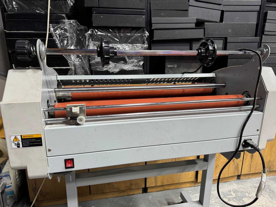 Laminatsiya apparati FM650A 60 sm