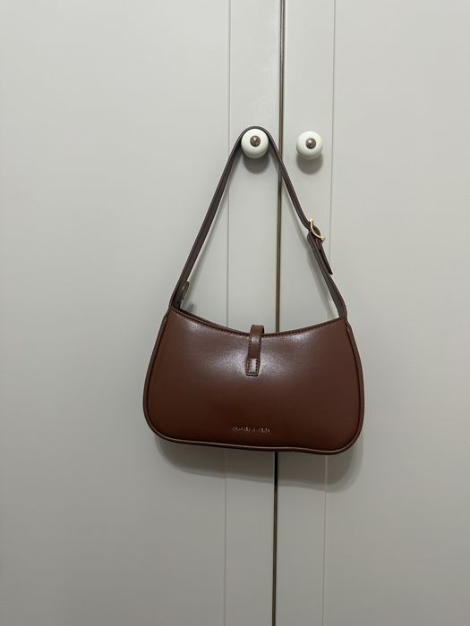 Сумка Charles Keith