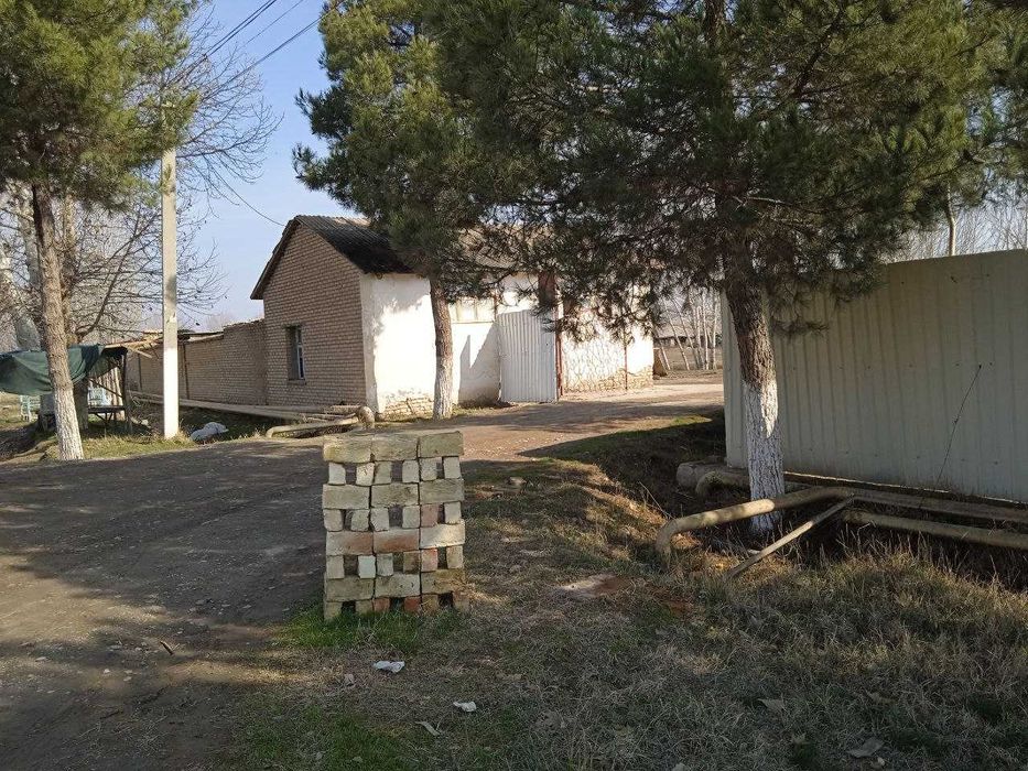 Хатирчида Гиш завод сотилади