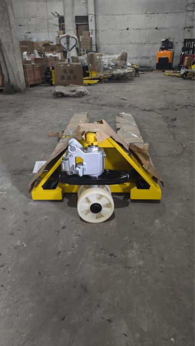 Склад техника рохли рохля транспалет 3 тонна тарозили арзон оптом