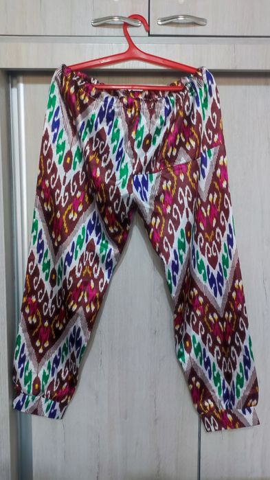 Комплект (два платья и штаны).