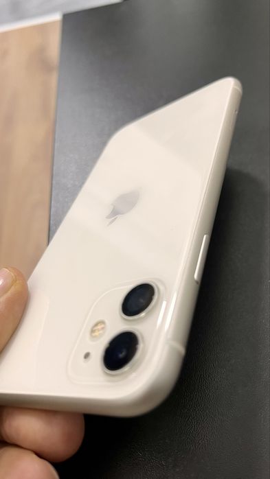 Iphone 11, 64GB , 86% идеальный