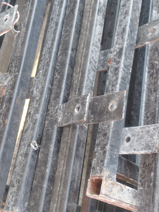 Рещетки на окна.