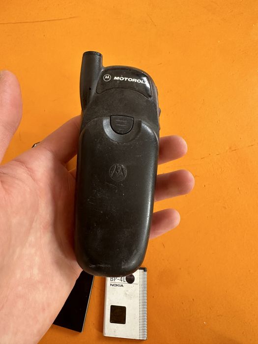 Nokia и Motorolla легендарные телефоны