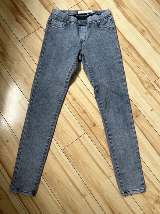 Продам бу вещи на девочку 10-12 лет