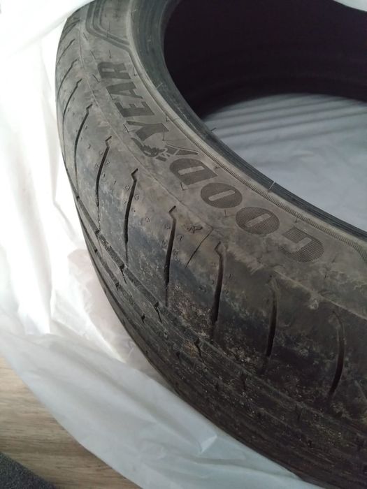 Goodyear Eagle F1 Asymmetric 3 255/40 R21