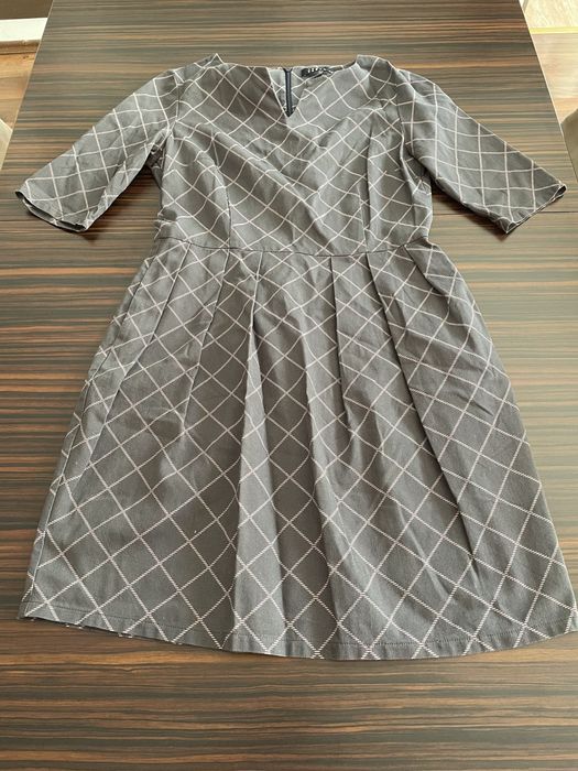 Rochie dama Dasha, gri cu dungi roz, marimea 44