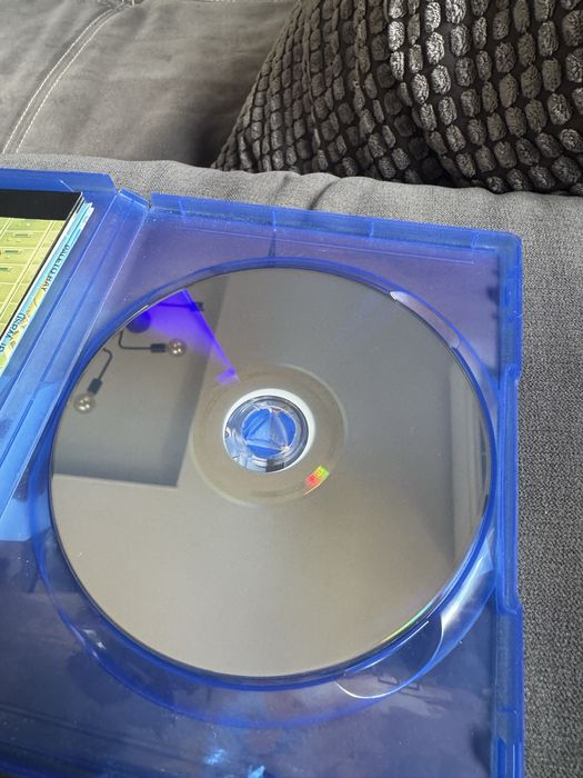 Продавам игра за PlayStation 4/5 Grand Theft Auto V