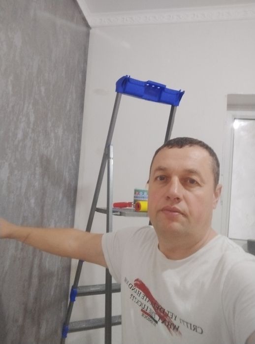 Качественная поклецка обоев