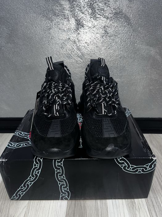 Versace Chain Reaction