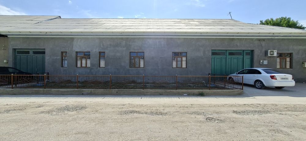 Uy sotiladi 12 sotix 2 ta darvoza