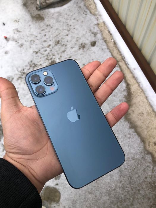 Vand sau schimb iphone 12 pro max