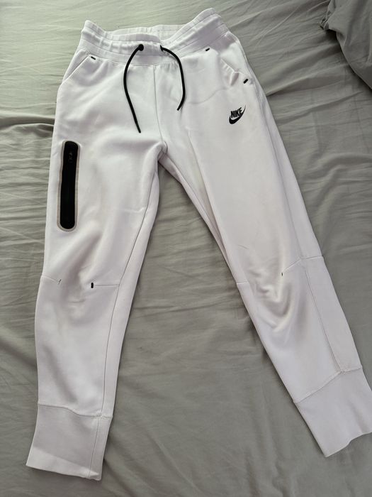 Nike Tech Fleece розов