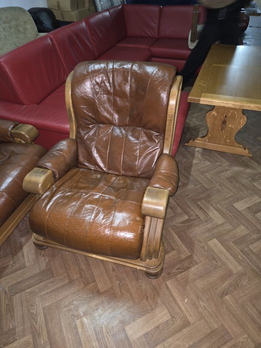 Set masiv -3+2+1 piele naturala6si lemn masiv