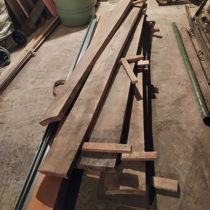 Cherestea 25 ani  construtii/tamplarie( 5 dulapi stejar/fag,1 grinda)