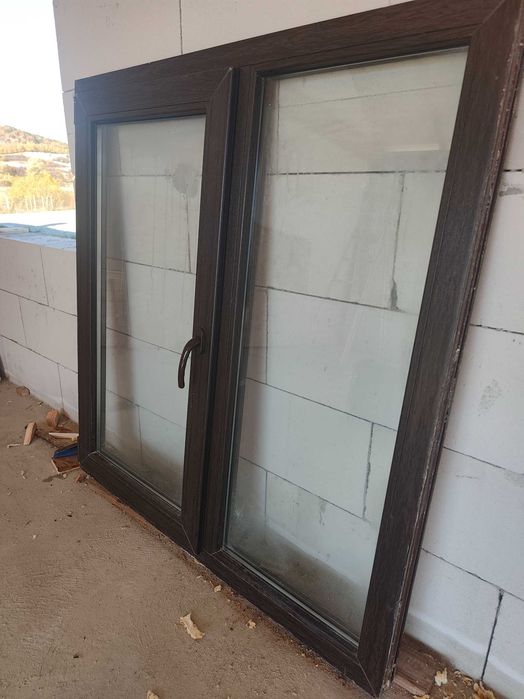 Geam termopan oscilobatant 118x123 second hand in stare buna