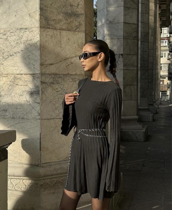 платье от chia качество отличное