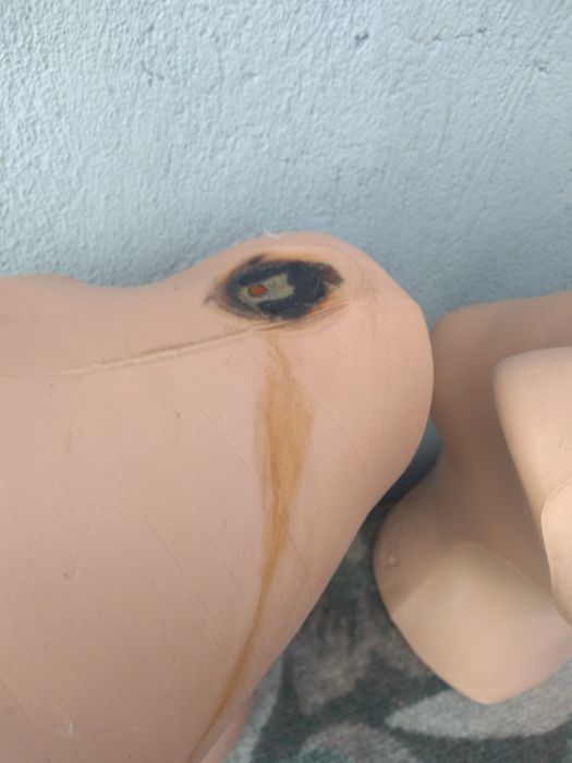 Лот манекени . Цената е за всички .