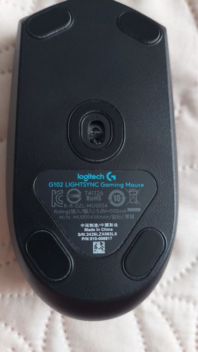 Продам игровую мышь Logitech g 102