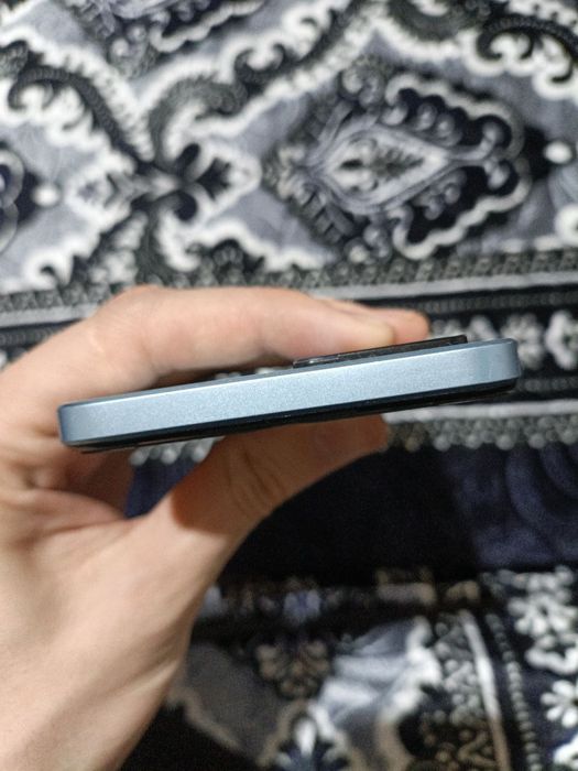 Oppo A57 s 4/64 holati idial