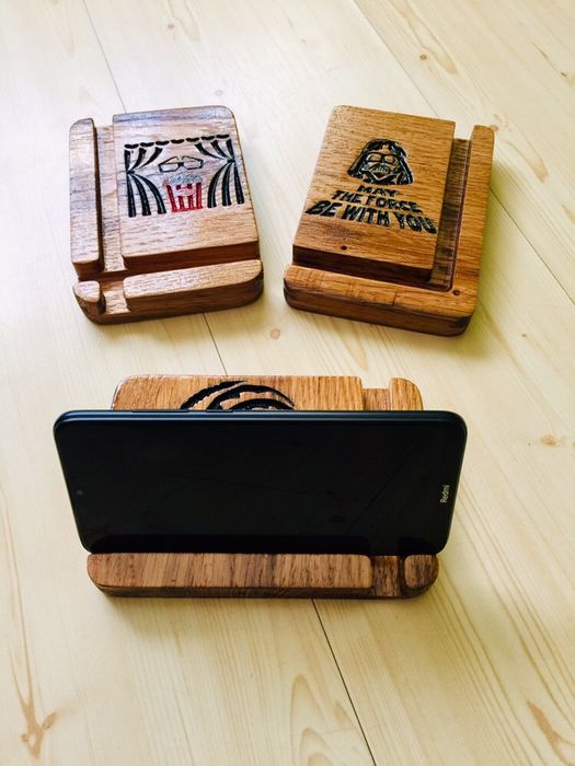 Suport pentru telefon din lemn de Stejar