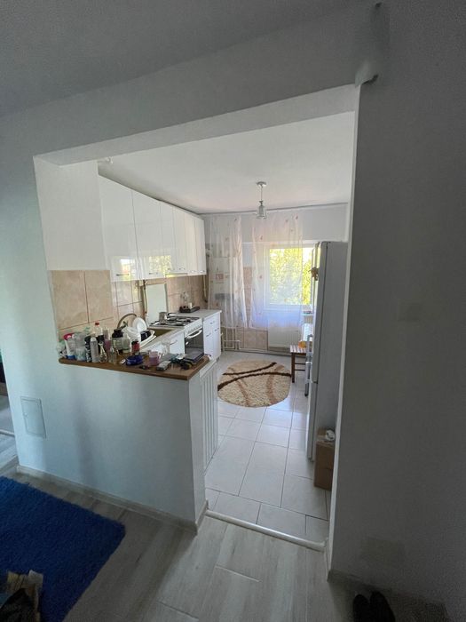 Închiriez apartament 2 camere