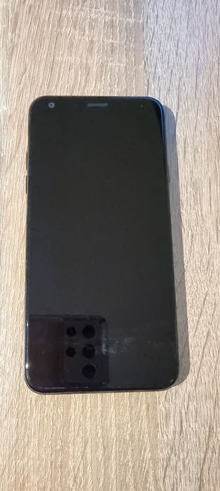 Мобилен Телефон LG Q7