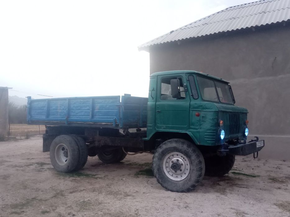 Gaz 66 sotiladi. 1974 йил пропанда